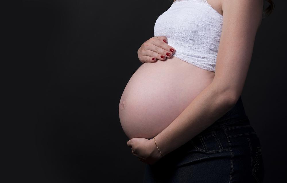 Jakie są najlepsze piżamy dla kobiet w ciąży? Komfort i styl na pierwszym miejscu