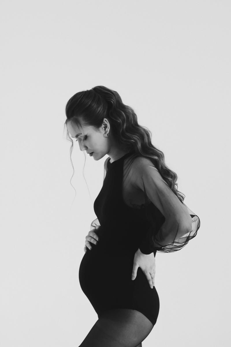 maternity fashion