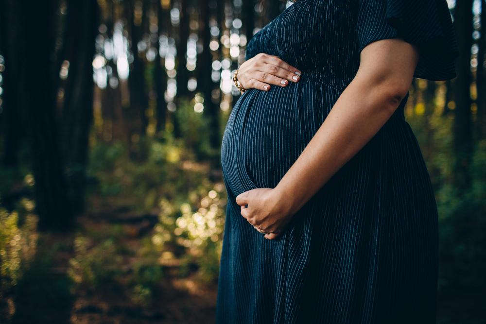 pregnant woman-d314acffe0ba47e690551fd5d11d025e.jpg pregnant woman